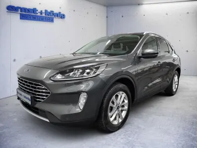 Gebraucht Ford Kuga Titanium 150 PS (110 kW) 2022 Grau SUV