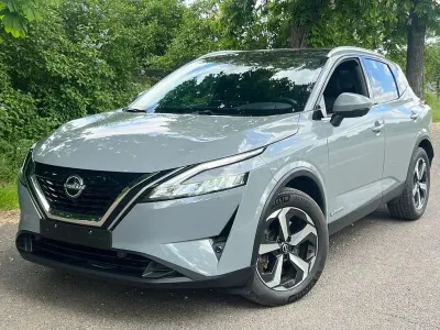 Gebraucht Nissan Qashqai N-Connecta 158 PS (116 kW) 2023 Grau SUV