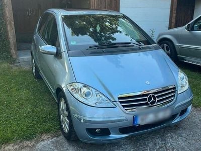 Mercedes A200