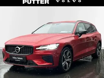Usata Volvo V60 R-Design 350 CV (257 kW) 2021 Rosso Station wagon