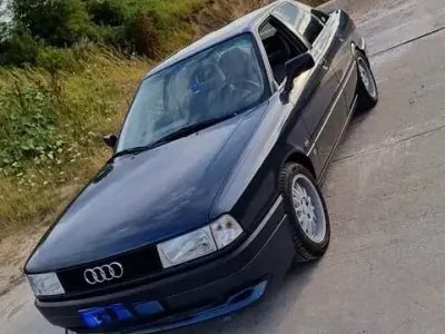 Gebraucht Audi 80 Sport 112 PS (82 kW) 1989 Blau Limousine