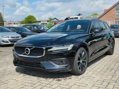 Second-hand Volvo V60 Momentum 197 CP (144 kW) 2021 Negru Break