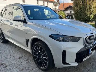 Usata BMW X5 M Sport 298 CV (219 kW) 2025 Bianco SUV