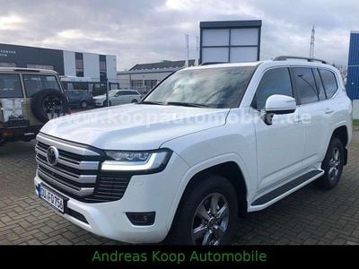 Neu Toyota Land Cruiser Anniversary 306 PS (225 kW) 2026 Weiß SUV