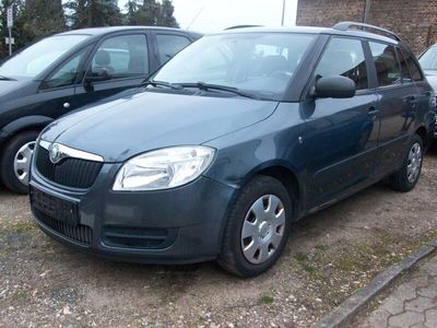 gebraucht Skoda Fabia 1.4 Kombi, 1.Hand, 5/09, Klima, AHK, 2300.-€