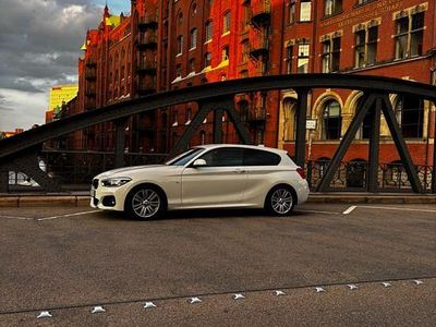 Gebraucht BMW 116 M Sport 109 PS (80 kW) 2017 Weiß Kleinwagen