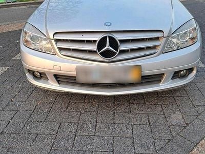 Gebraucht Mercedes C200 138 PS (101 kW) 2011 Silber Limousine
