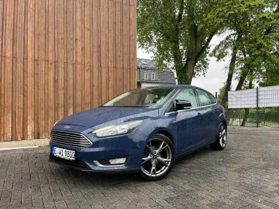 Używany Ford Focus Titanium 128 KM (94 kW) 2015 Niebieski Kombi