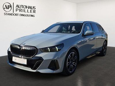 Gebraucht BMW 520 M Sport 197 PS (144 kW) 2024 Grau Kombi