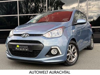 Gebraucht Hyundai i10 Edition 87 PS (63 kW) 2015 Blau Kleinwagen