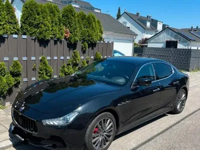 Gebraucht Maserati Ghibli 411 PS (302 kW) 2017 Schwarz Limousine