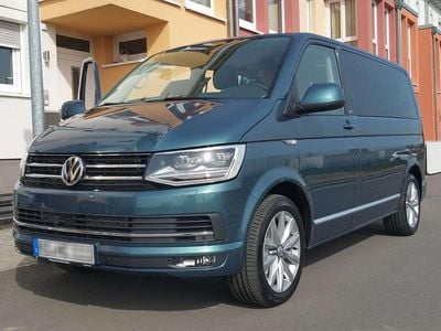 Usata VW T6 Generation Six 204 CV (150 kW) 2016 Verde Furgone