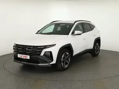 Neu Hyundai Tucson 150 PS (110 kW) 2025 Shimmeringsilvermet. SUV