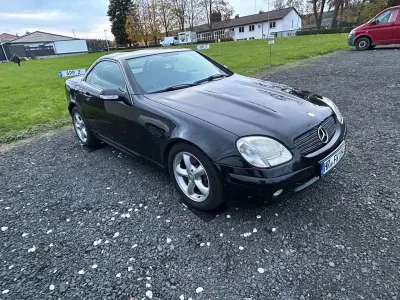 Gebraucht Mercedes SLK320 218 PS (160 kW) 2002 Schwarz Cabrio
