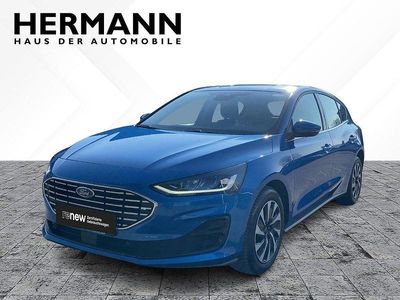Gebraucht Ford Focus Titanium 125 PS (91 kW) 2023 Blau Limousine