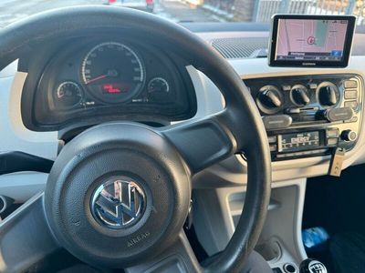 gebraucht VW up! 1,0 l sehr sparsam neuem TÜV + Navi