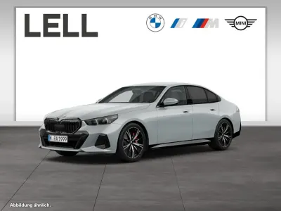 Nouă BMW 540 M Sport 303 CP (222 kW) 2026 Argintiu Berlinǎ
