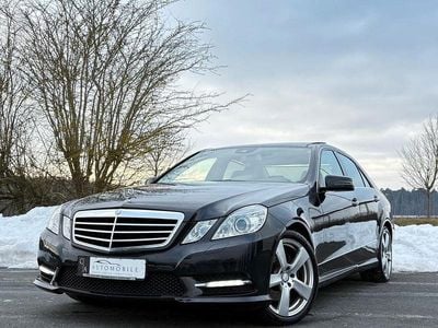 Gebraucht Mercedes E220 AMG line 170 PS (125 kW) 2012 Schwarz Limousine