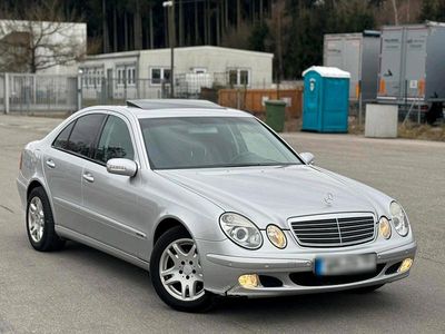 Gebraucht Mercedes E200 122 PS (89 kW) 2004 Silber Limousine