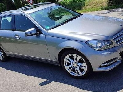 Gebraucht Mercedes C220 170 PS (125 kW) 2014 Grau Kombi