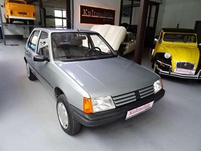 Gebraucht Peugeot 205 60 PS (44 kW) 1988 Grün Limousine