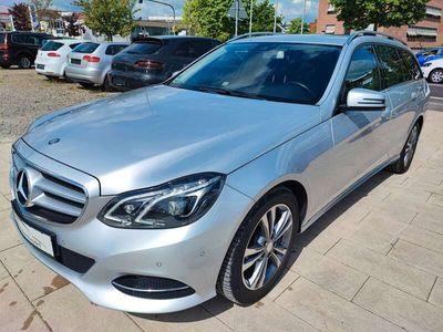 gebraucht Mercedes E200 E-Klasse T-Modell E 200 BlueTEC AVANGARDE