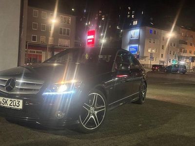 Gebraucht Mercedes C180 Avantgarde 156 PS (114 kW) 2010 Schwarz Limousine