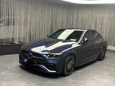 Gebraucht Mercedes C300 265 PS (194 kW) 2024 Blau Limousine