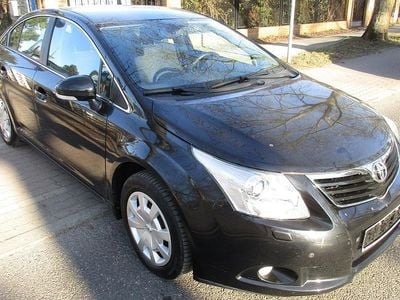 Gebraucht Toyota Avensis 126 PS (92 kW) 2010 Schwarz Limousine
