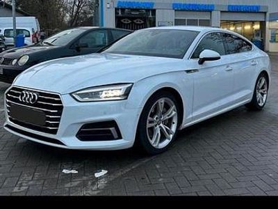 Gebraucht Audi A5 Sportback Sport 190 PS (139 kW) 2018 Weiß Kleinwagen