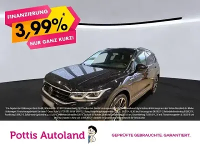 Gebraucht VW Tiguan R 320 PS (235 kW) 2024 Deep black perleffekt SUV