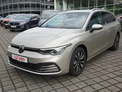 Gebraucht VW Golf VIII Move 110 PS (80 kW) 2024 Silber Kombi