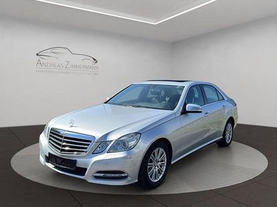 Usata Mercedes E200 Avantgarde 136 CV (100 kW) 2012 Argento Berlina