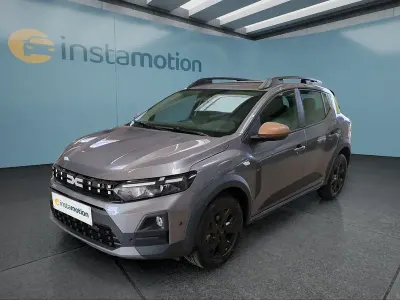 Neu Dacia Sandero Stepway 110 PS (80 kW) 2026 Grau Kleinwagen