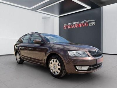 Usado Skoda Octavia Style 160 HP (117 kW) 2016 Castanho Citadino