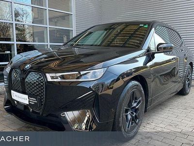 Gebraucht BMW iX Sport Line 239 kW (326 PS) 2022 Saphirschwarz metallic SUV