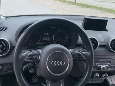 Gebraucht Audi A1 Sportback 125 PS (91 kW) 2015 Braun Kleinwagen
