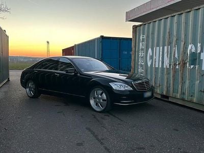 Gebraucht Mercedes S500 388 PS (285 kW) 2010 Schwarz Limousine