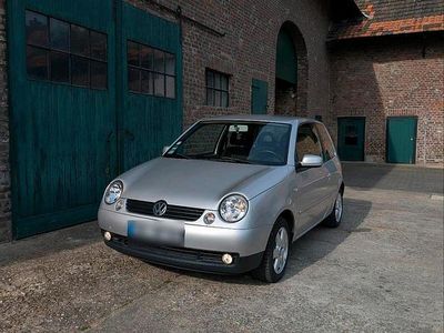 Usata VW Lupo Comfortline 50 CV (36 kW) 2001 Argento Utilitaria