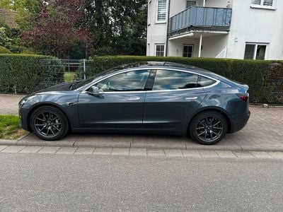 Usado Tesla Model 3 Long Range AWD 330 kW (450 HP) 2019 Cinzento Sedan