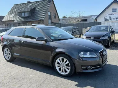 Gebraucht Audi A3 Ambition 170 PS (125 kW) 2012 Grau Kleinwagen