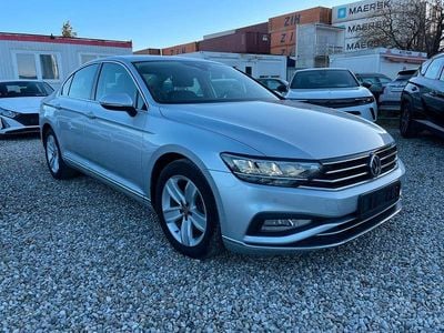 Silber Gebraucht 2021 VW Passat Elegance Limousine | 18.680 € (Superpreis)
