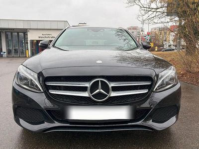 Gebraucht Mercedes C220 Avantgarde 170 PS (125 kW) 2017 Schwarz Kombi