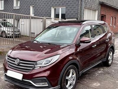 Gebraucht DFSK Glory 580 145 PS (106 kW) 2021 Rot SUV