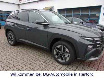 Neu Hyundai Tucson Trend 150 PS (110 kW) 2026 Grau SUV