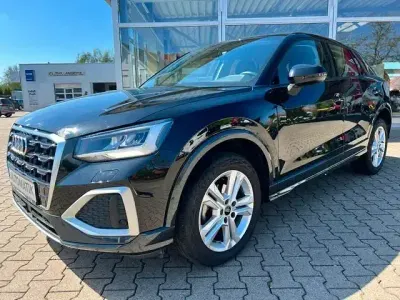 Usata Audi Q2 Advanced 150 CV (110 kW) 2020 Nero SUV