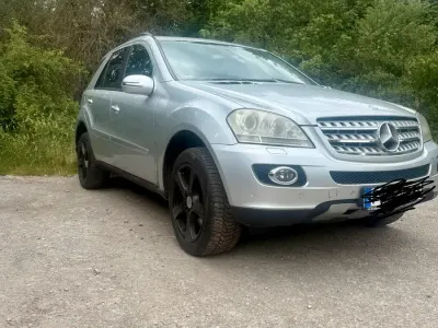Gebraucht Mercedes ML280 192 PS (141 kW) 2005 Silber SUV