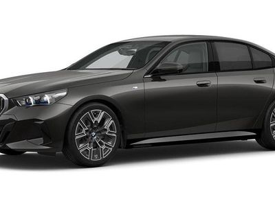 Grau Gebraucht 2025 BMW 520 Comfort Edition Limousine | 58.086 € (Teuer)