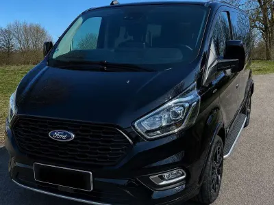 Brugt Ford Tourneo Custom Active 170 HK (125 kW) 2023 Sort Van