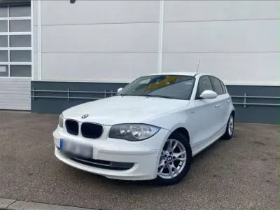 Gebraucht BMW 116 122 PS (89 kW) 2008 Weiß Kleinwagen